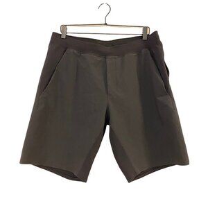 Lululemon Athletica Men's Activewear 10" Shorts Black Elastic Waist Pockets XL